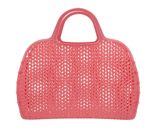 Panier Rétro Vintage Cherry Monnëka en plastique recyclable avec filet intégré, idéal pour la plage, la piscine et les sorties estivales.