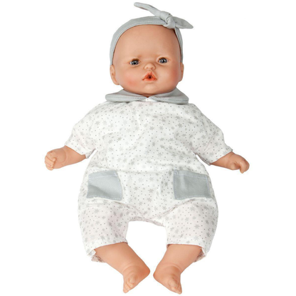 poupée européenne, cadeau 3 ans