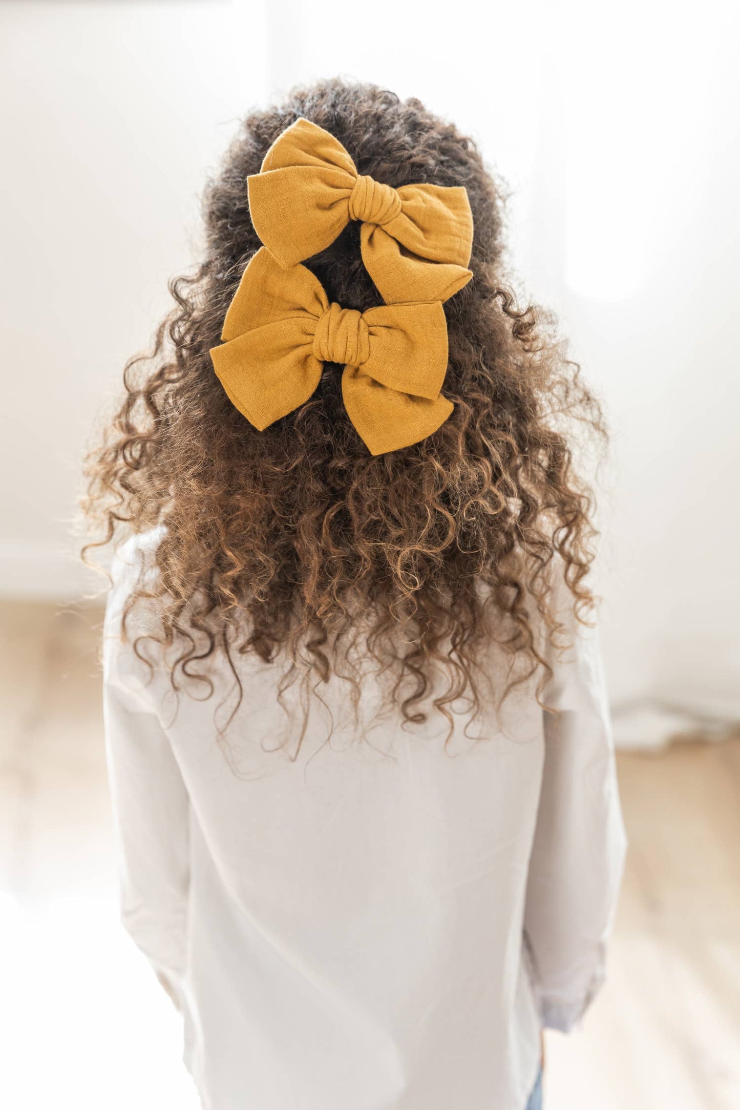 Barrette grand nœud princesse - Double gaze moutarde