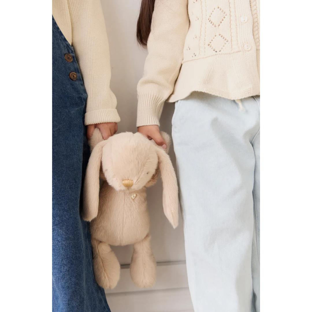 peluche Lapin Penelope caramel 30 cm douce pour bébé et enfant
