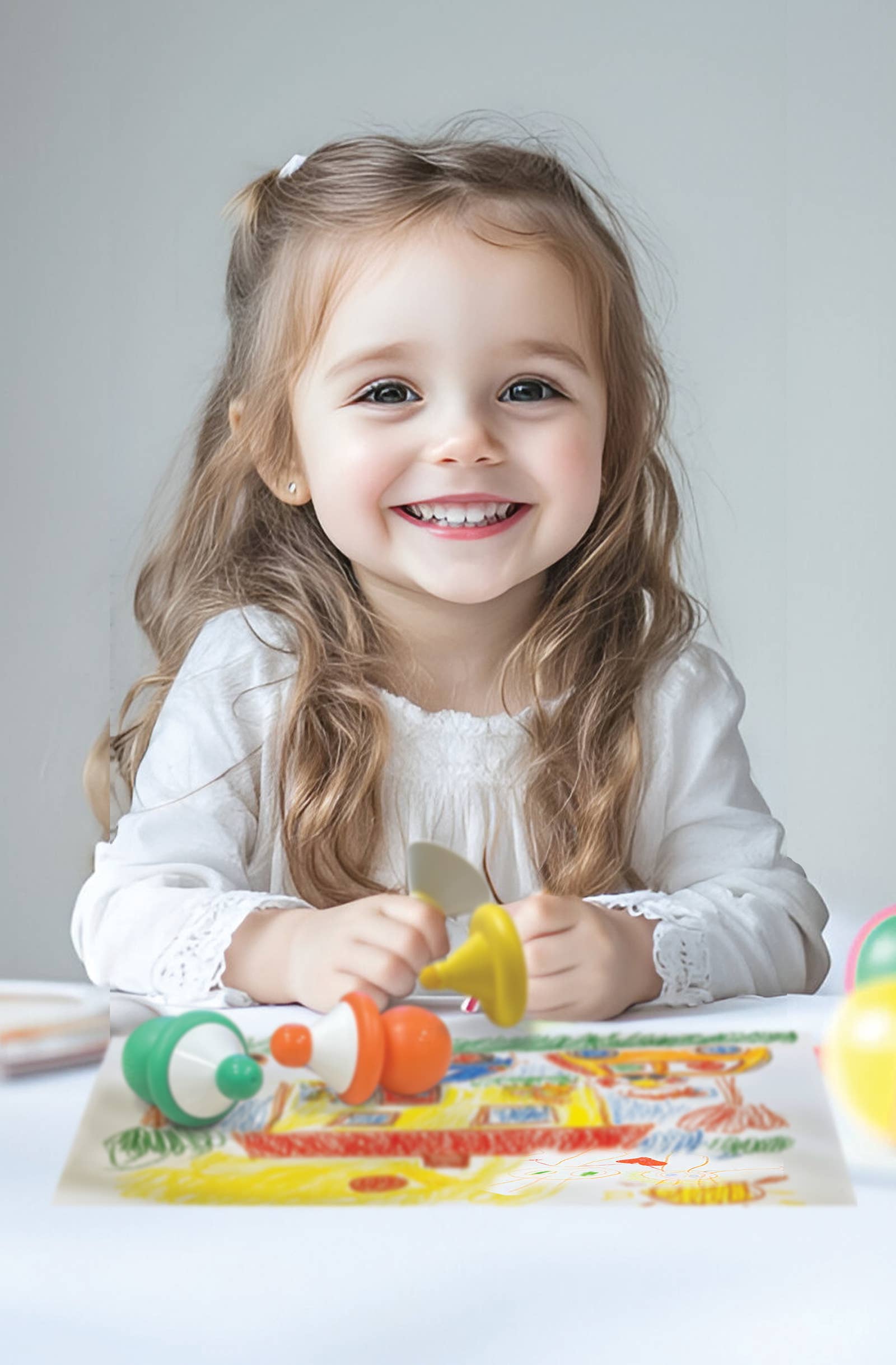 Boîte Mes Premiers Feutres x8 CréaLign’ avec 8 feutres ergonomiques lavables pour enfants dès 1 an.